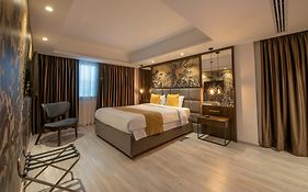 Almond Business Hotel